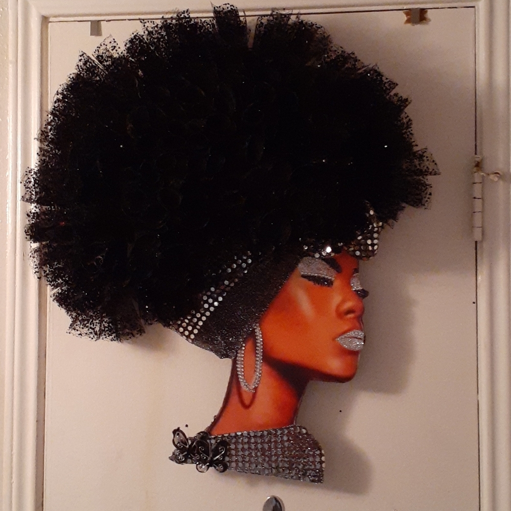 Diva Wreath